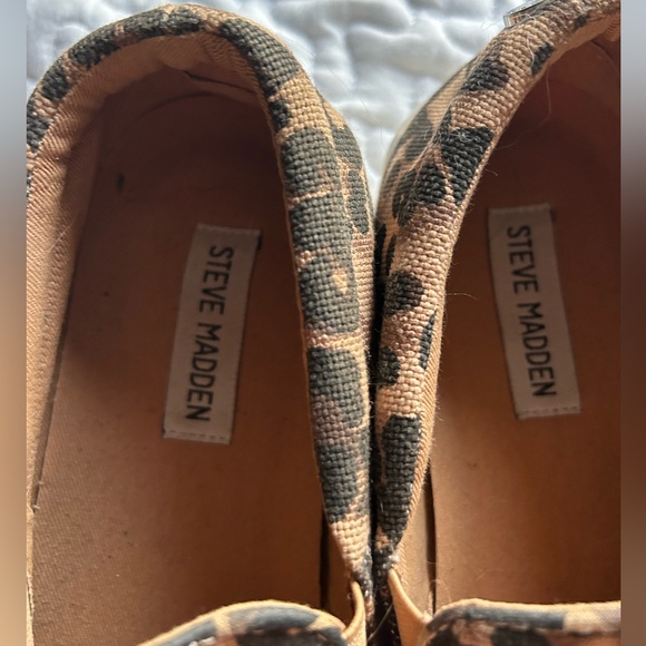 Leopard Print Flats Size 8.5 Steve Madden - Picture 2 of 3